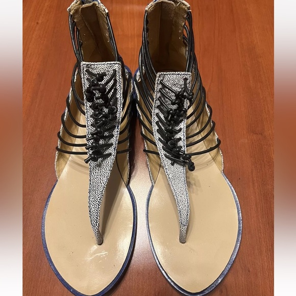 Lamb Sandals Blue Black Flat Size 8 Preowned zipper gladiator - Picture 2 of 5